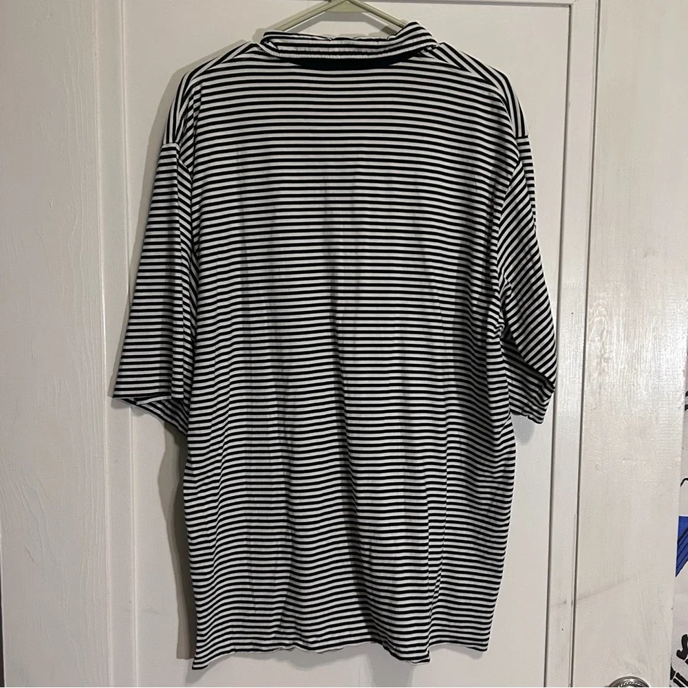 Ralph Lauren logo bottom